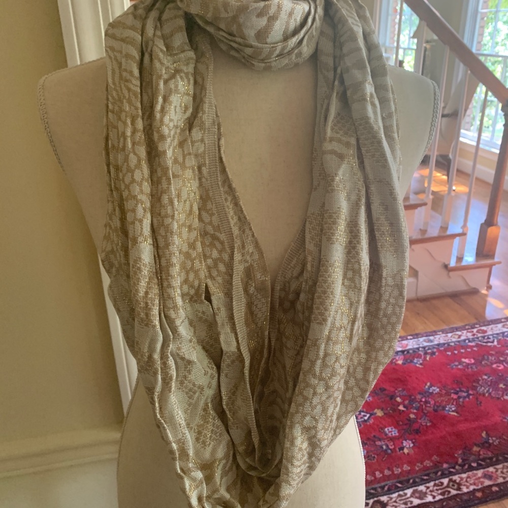 Infinity scarf new